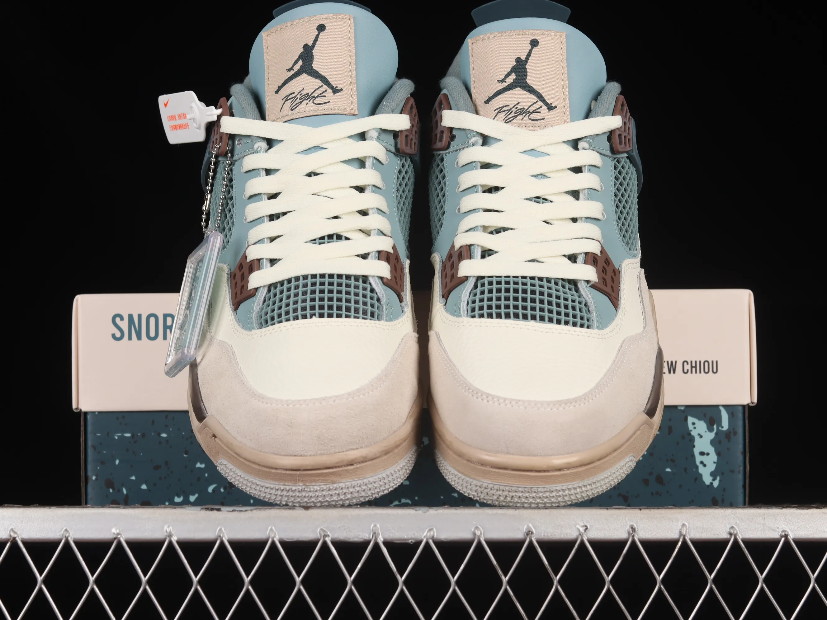 All categories Air Jordan Jordan series basketball shoes Air Jordan 4 KNCW x Air Jordan AJ4 Retro "Red Thunder" AJ4 Joe 4 customized basketball shoes